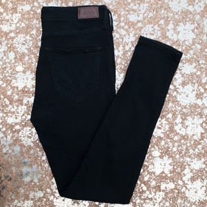 Hollister High Rise Super Skinny SZ 9 Black (A5)